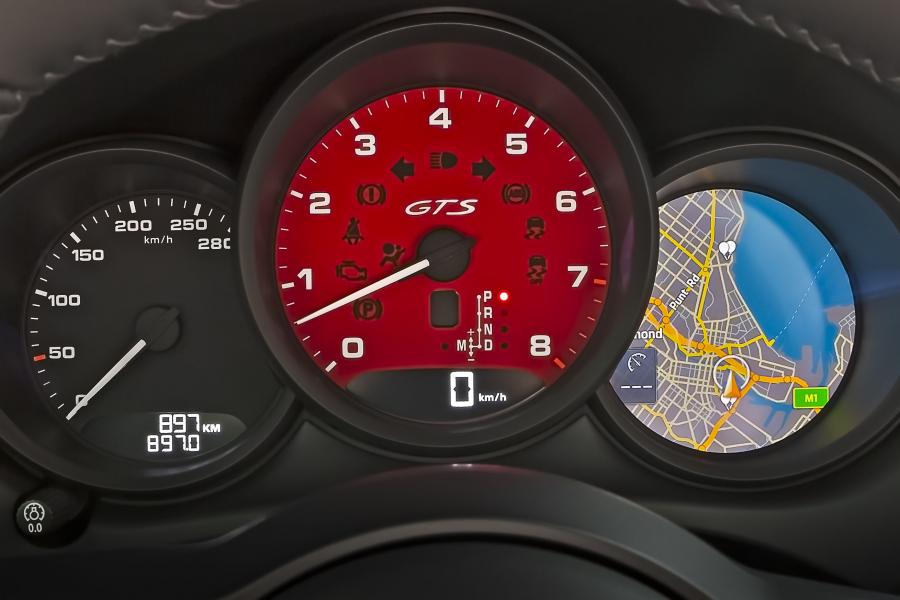 Панель приборов Porsche Macan GTS (95B) 2020 года  (AU) (фото 2 из 15)